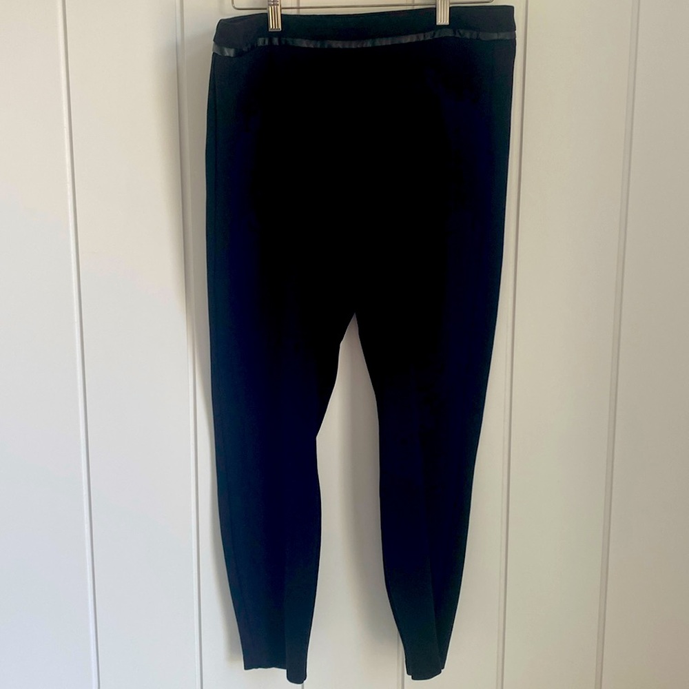 Nanette Lapore stretch black soft trousers